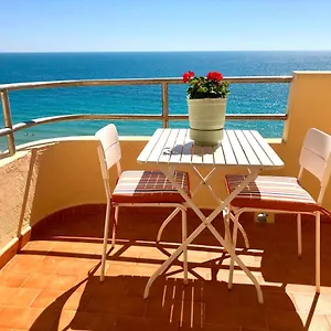  Apartamento Gatu Bani Con Terraza Y Vista Frontal Al Mar