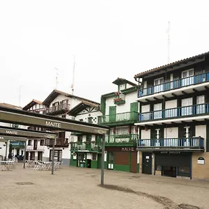 https://elzonea-by-smiling-rentals.basquecountryhotels.org